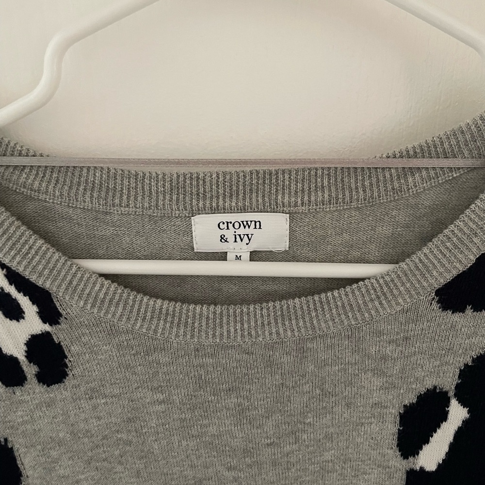 Sweater - Picture 2 of 3